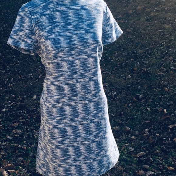 Loft dress in eye catching blue and white - Picture 1 of 6